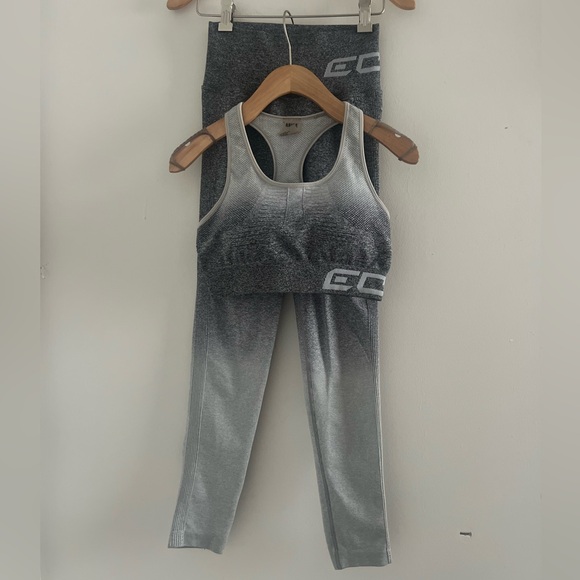 Echt Arise Matching Set Ombré Scrunch But Leggings & Padded Sports Bra Sz S - Picture 2 of 6